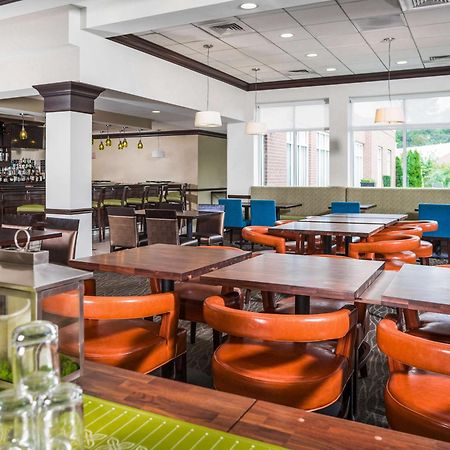 Hilton Garden Inn Hampton Coliseum Central Extérieur photo